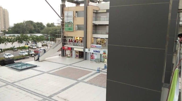 Adani BKC Bombay Commercial Project - Thumbnail 17